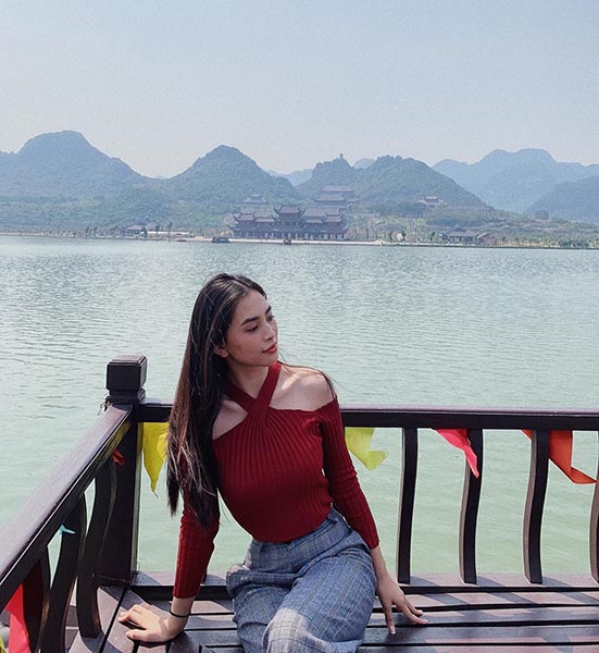 hoa-hau-mac-vay-bo-sat