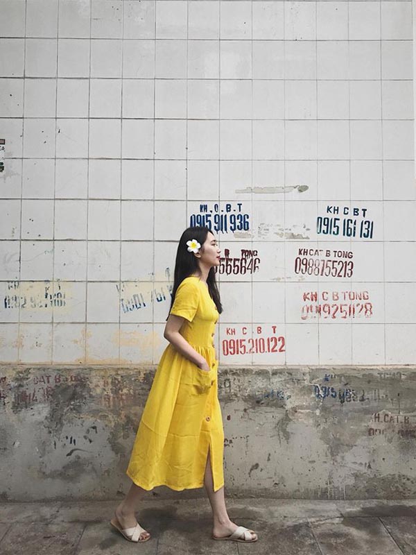 lot-xac-thanh-hot-girl