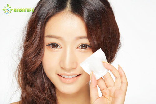5 cách kiềm dầu ngăn ngừa mụn hiệu quả trong ngày hè oi bức