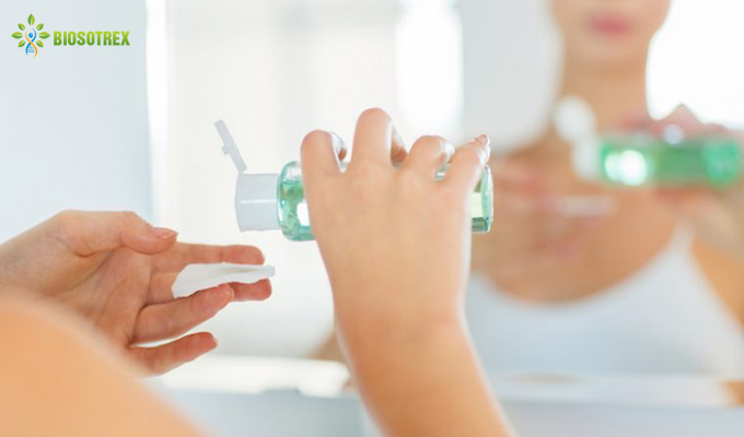 5 cách kiềm dầu ngăn ngừa mụn hiệu quả trong ngày hè oi bức